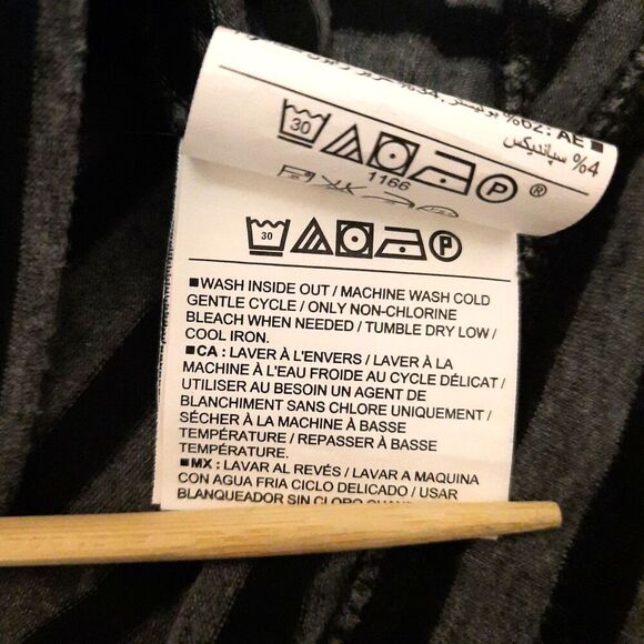 Old Navy Henley Hoodie Size Small Charcoal Stripe Y2K Style Kangaroo Pocket Goth - Picture 14 of 15